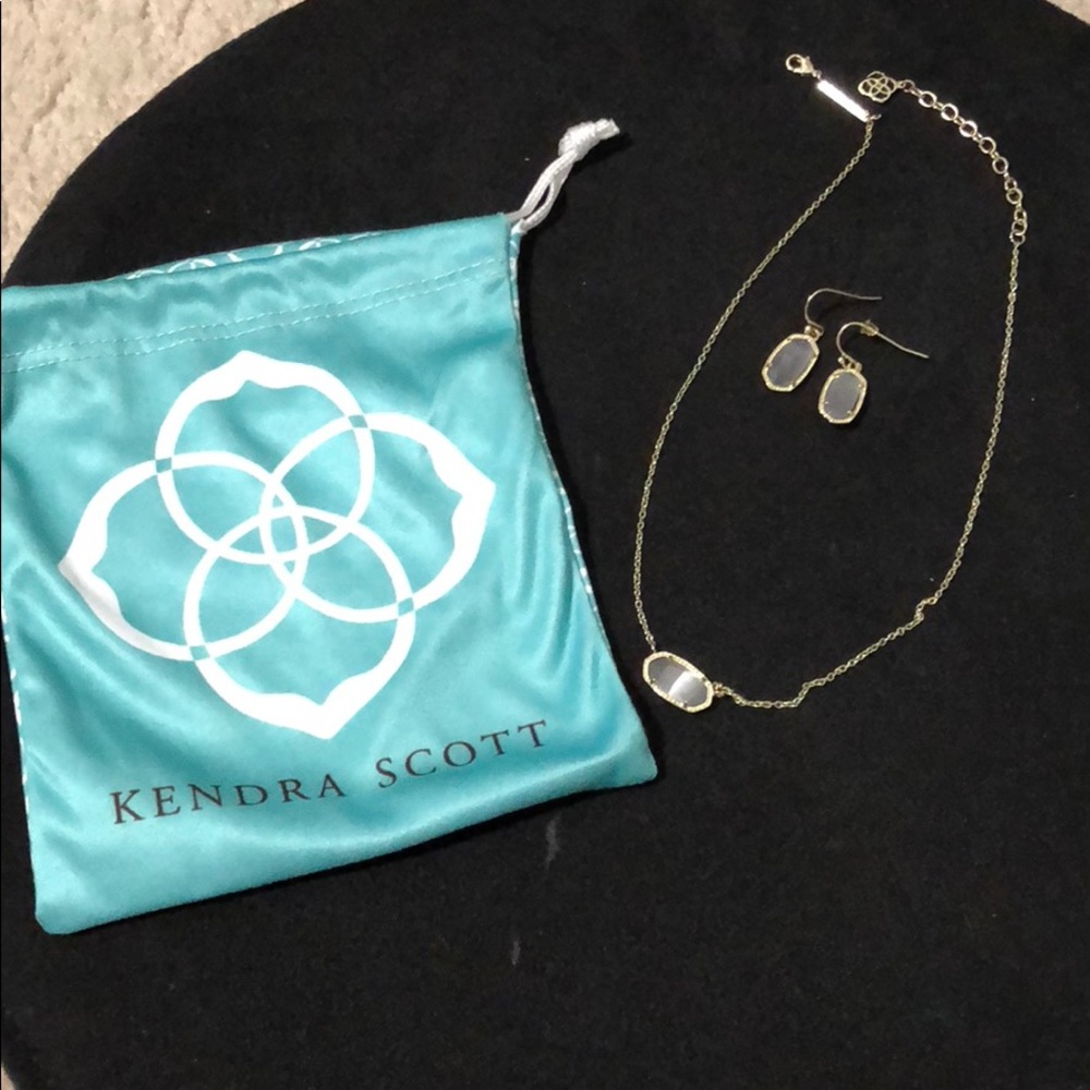 Kendra Scott set
